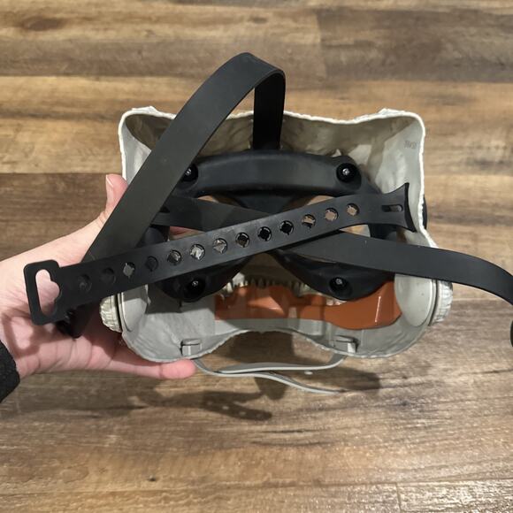 Jurassic World Chaos Theory Atrociraptor Dinosaur Mask W/ Sound Moving Jaw 2024 - Picture 3 of 6